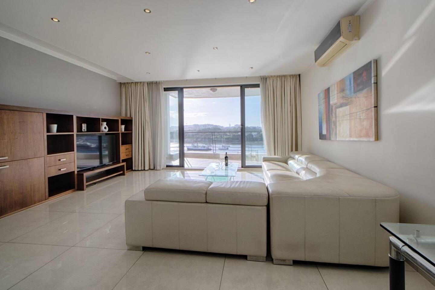The By Homely * Sliema