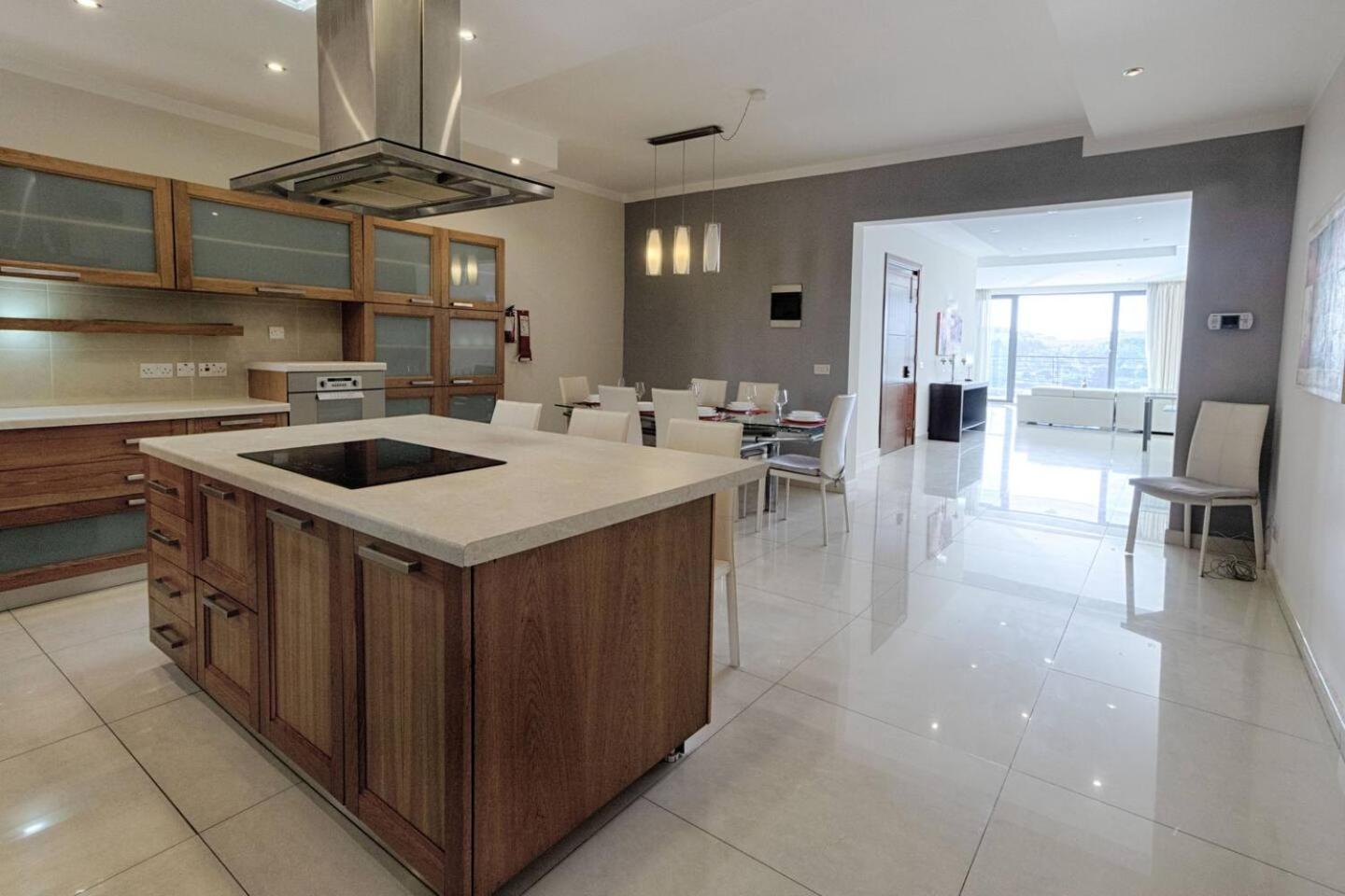 Apartament The By Homely